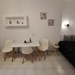 Apartment Irineos *