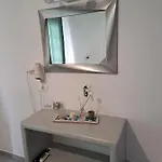 Irineos Διαμέρισμα *