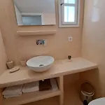 Апартаменты Irineos