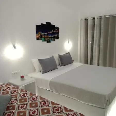 Apartment Irineos Perissa (Santorini)