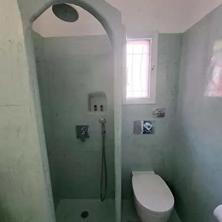 Irineos Lägenhet Perissa (Santorini)