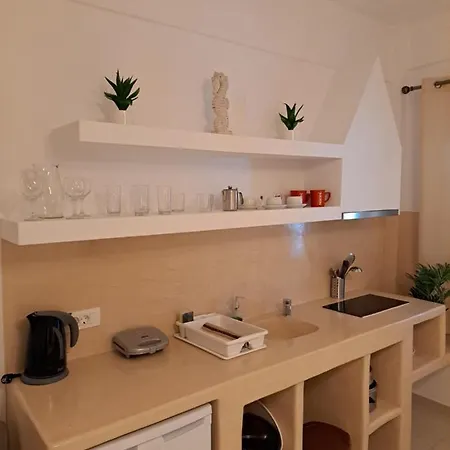 Апартаменты Irineos