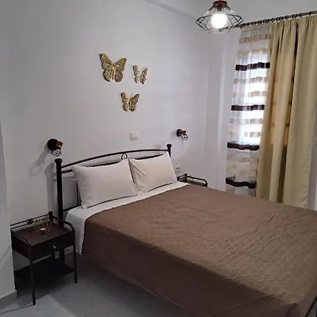 Irineos Апартаменты