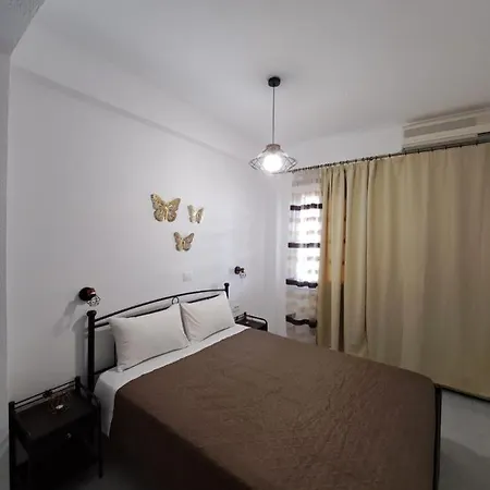 Lägenhet Irineos Perissa (Santorini)