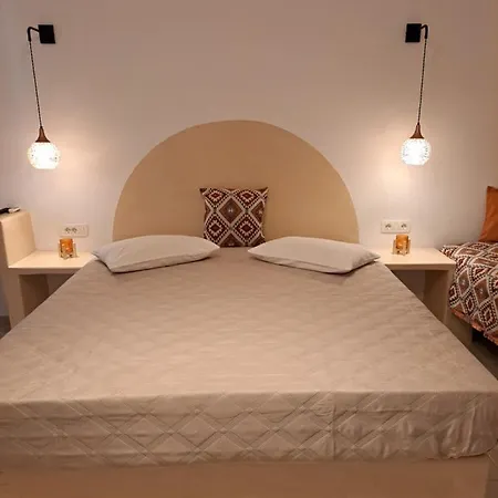 Apartment Irineos *