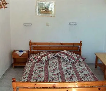 Irineos דירה
