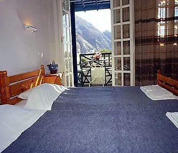 Appartement Irineos Períssa