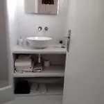 Apartament Irineos *
