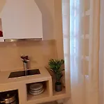 Irineos Apartament Perissa (Santorini)