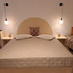 Apartament Irineos *