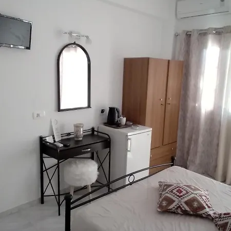 Apartment Irineos *