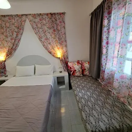 Apartment Irineos *