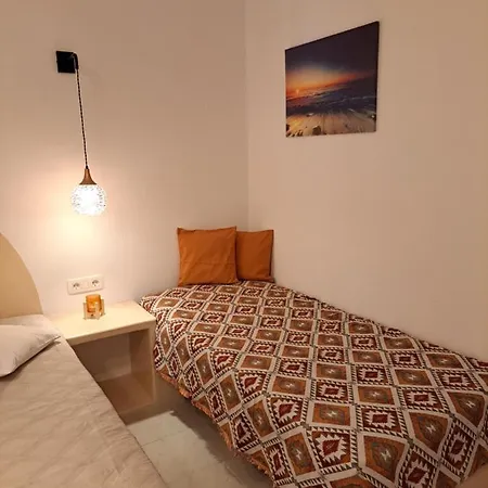 Apartment Irineos Perissa (Santorini)