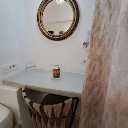 Irineos * Περίσσα