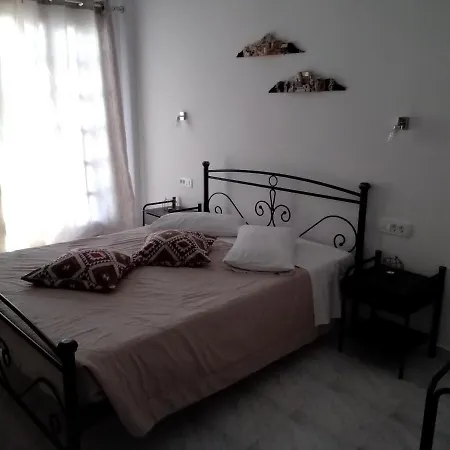 Irineos Lägenhet Perissa (Santorini)